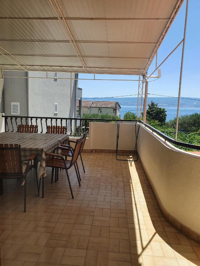 Apartments Karlo Omiš Εξωτερικό φωτογραφία