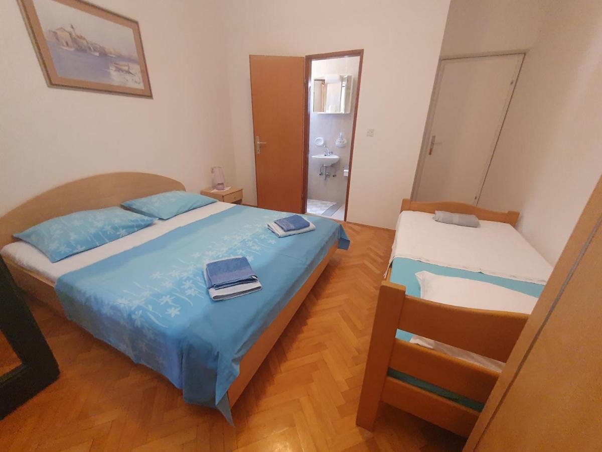Apartments Karlo Omiš Εξωτερικό φωτογραφία