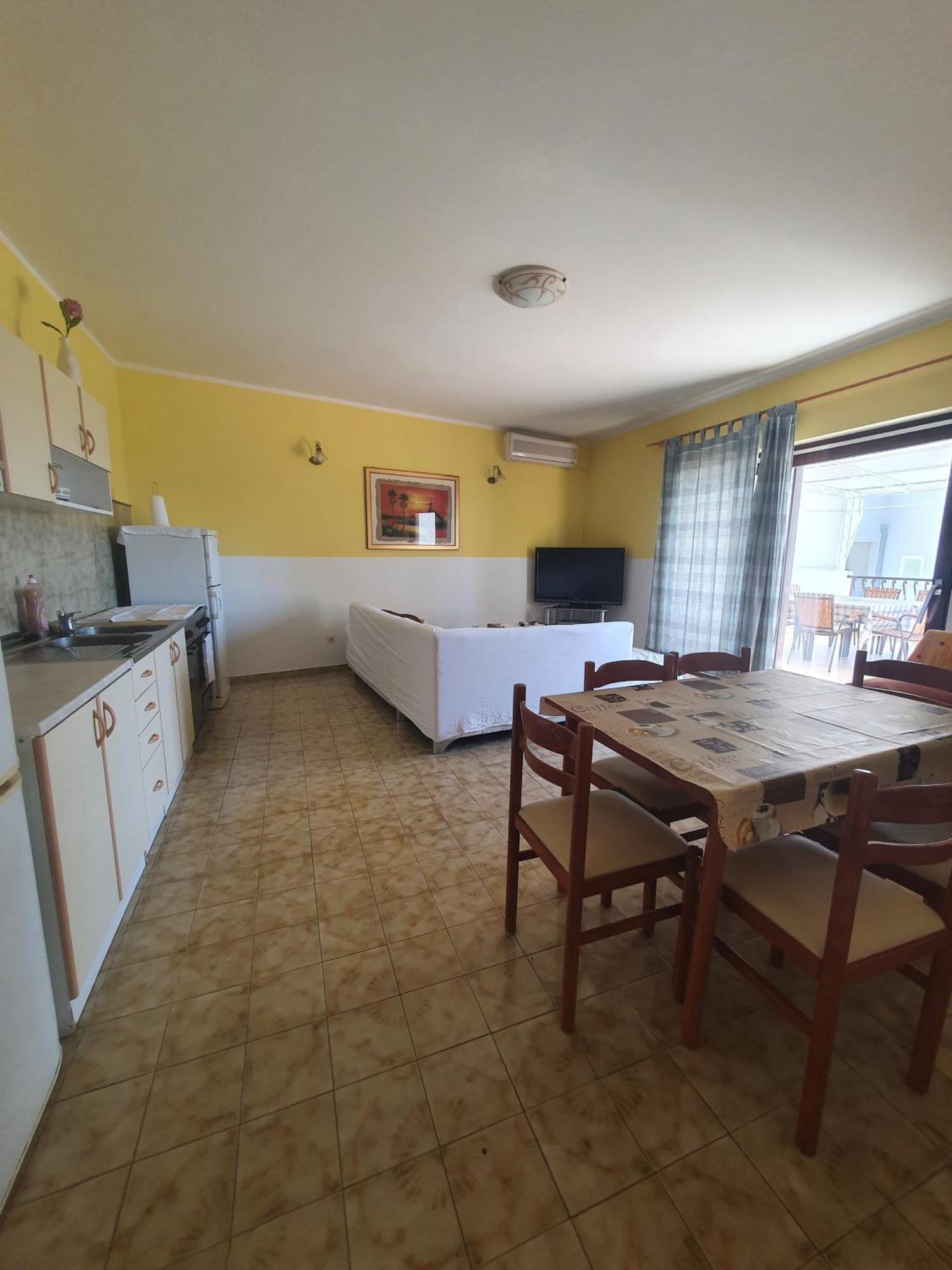 Apartments Karlo Omiš Δωμάτιο φωτογραφία