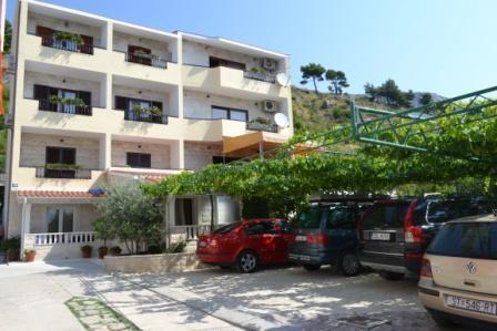 Apartments Karlo Omiš Εξωτερικό φωτογραφία